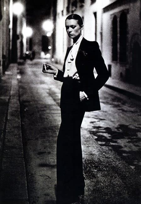 smoking di ysl collezione a i 1975|Fashion Inspiration: the reinvention of Le Smoking.